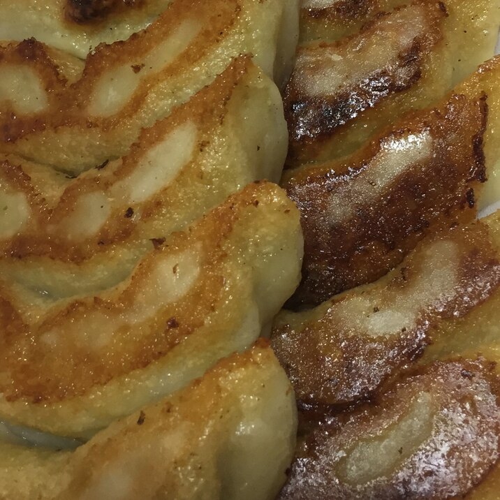 もちもち。手作り餃子の皮